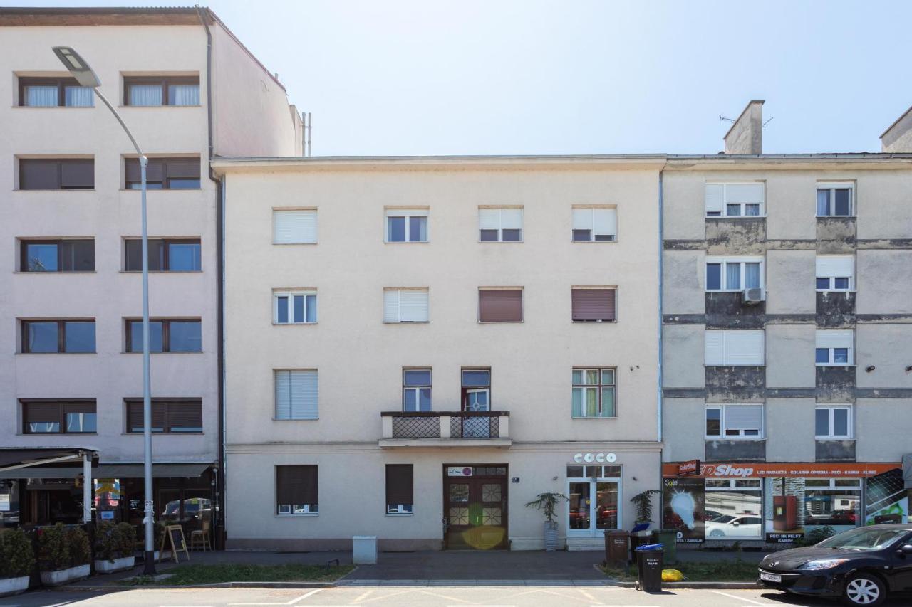 Spacious 2Bdr Apartment With A Cute Balcony ザグレブ エクステリア 写真